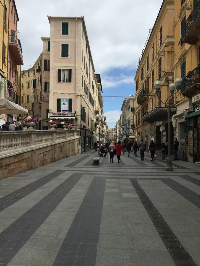 Sanremo Centralissimo Maison Du Coeur "Malo" Apartment Bagian luar foto